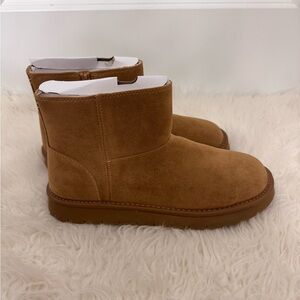 Universal Thread Black/Tan Suede Ankle Boots - NWT NO BOX